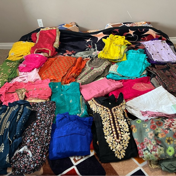 Punjabi suits on sale - Picture 9 of 11